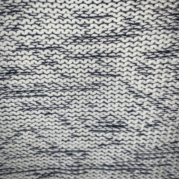 Blue & white knit sweater - Picture 4 of 5